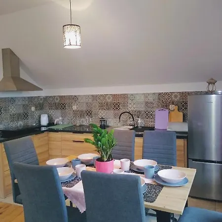 Bukowinka Apartment